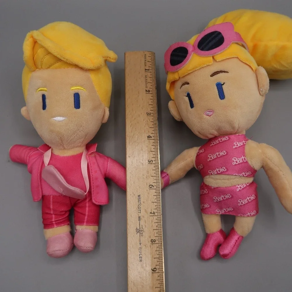Limited Edition Stumble Guys Barbie & Ken 8